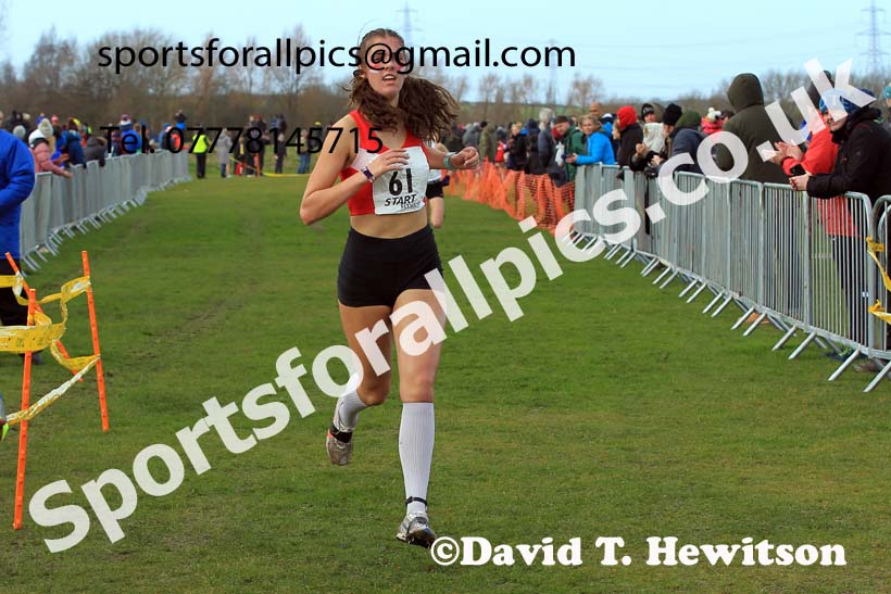 Womens under-20s 2022 Northern Cross Country Champs., Pontefract. Photo: David T. Hewitson/Sports for All Pics